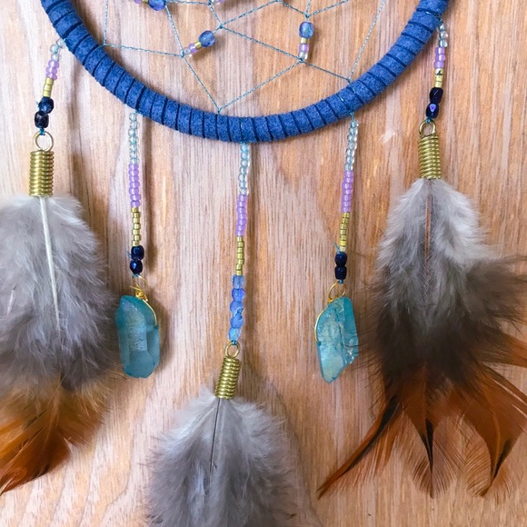 Blue crystal dream catcher - Picture 3 of 4